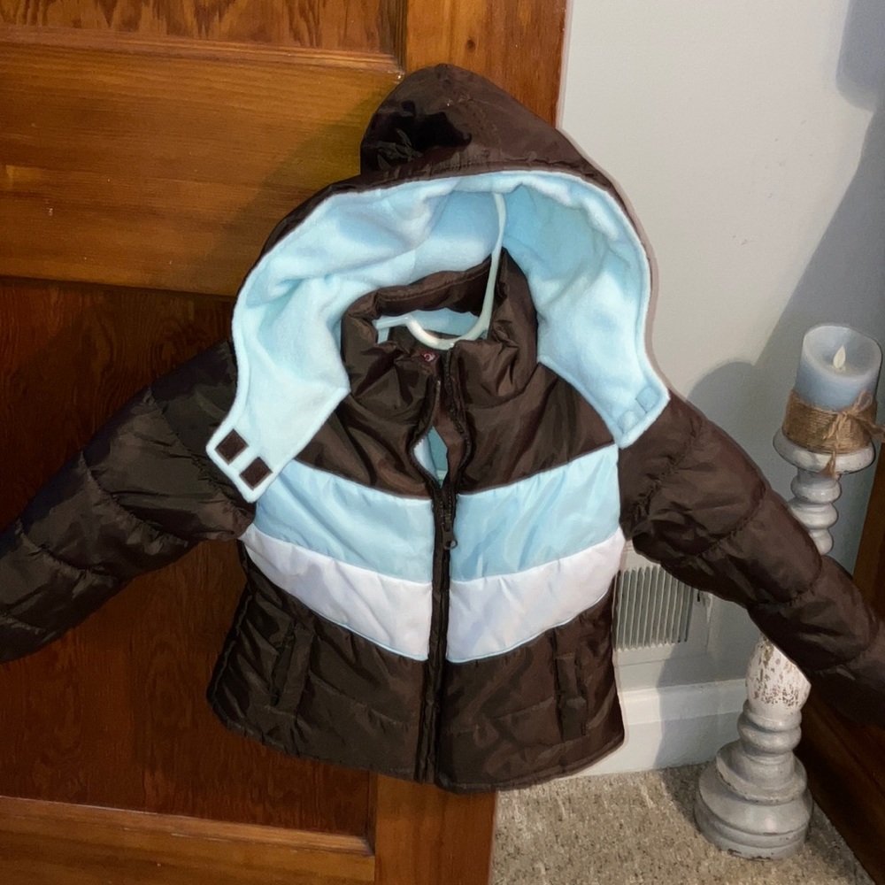 Bongo Size 4 Childs quilted jacket .